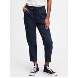 GAP Easy Pant True Indigo Tapered Midrise. Size Medium.